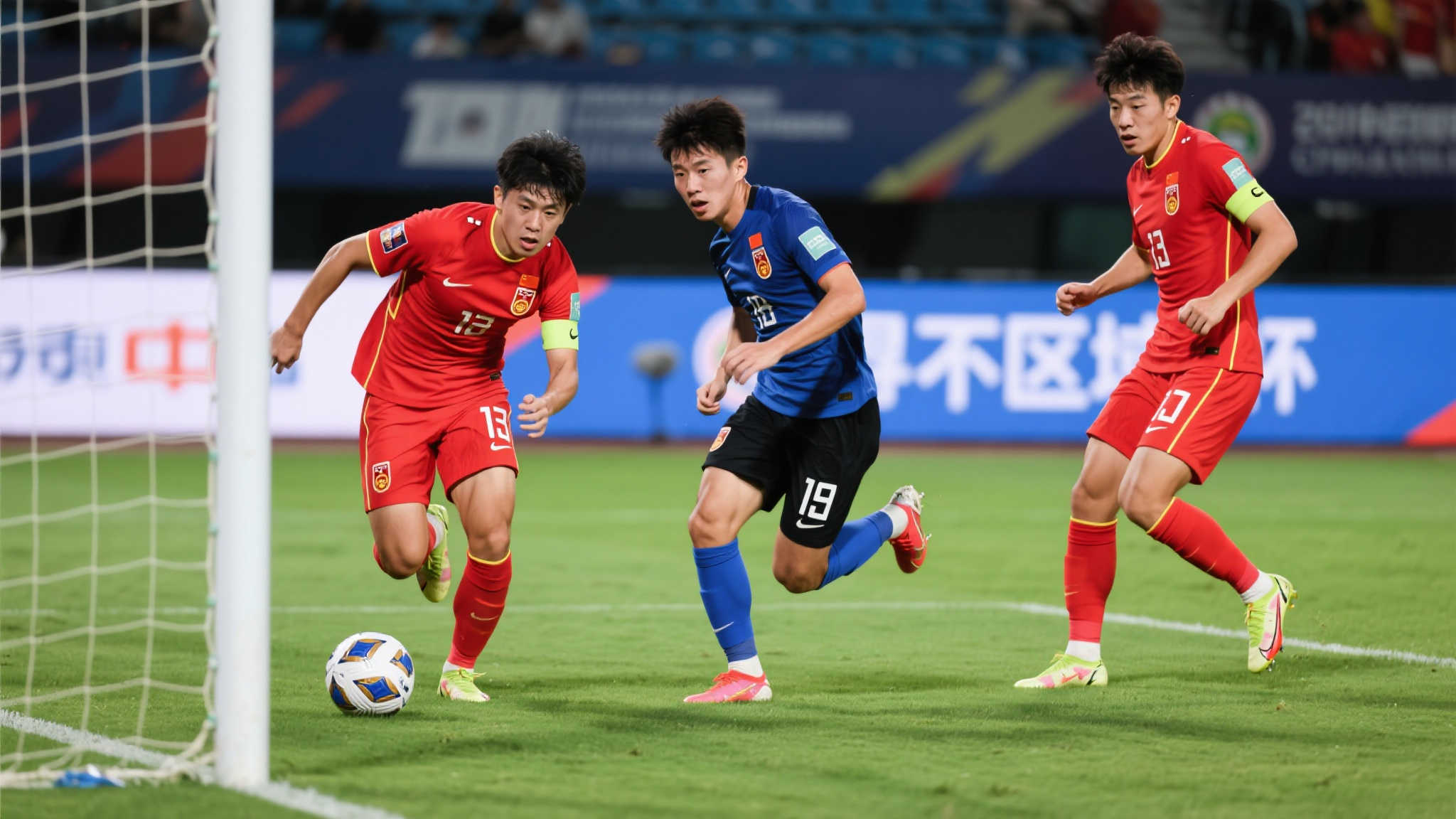 值得注意的是，两队接连受挫暴露出了区域杯赛后续备战